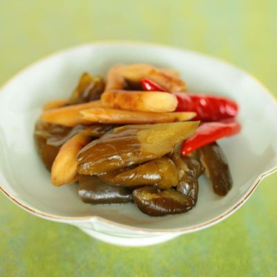 ピリ辛胡瓜ごぼう漬