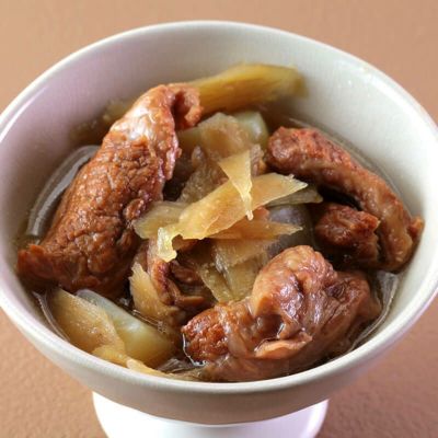 米沢牛すじ肉煮込み