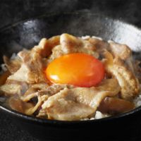 金華豚あぶり豚丼_イメージ画像