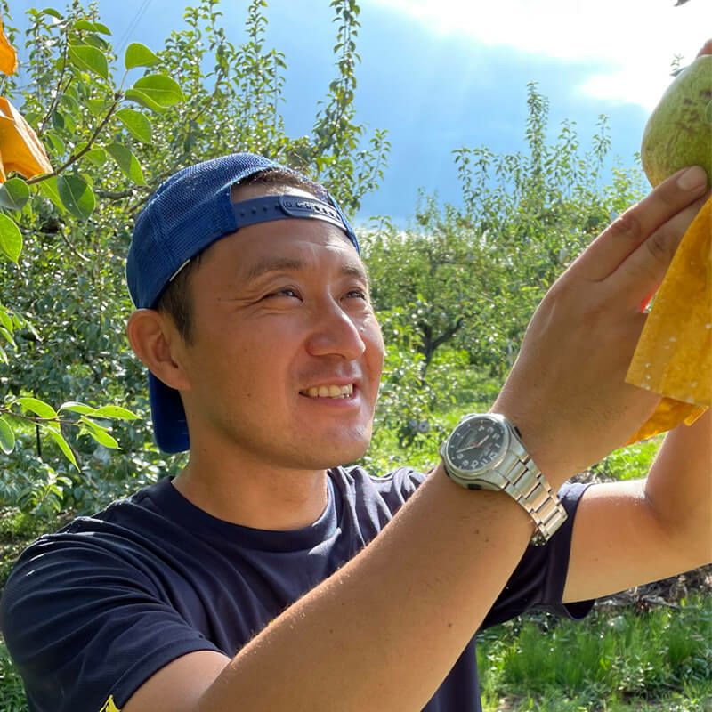 １２０年ラフランス　生産者さん笑顔